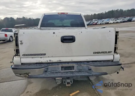 2004 Chevrolet Silverado C1500 z USA, uszkodzony, nr VIN 2GCEC19TX41191047